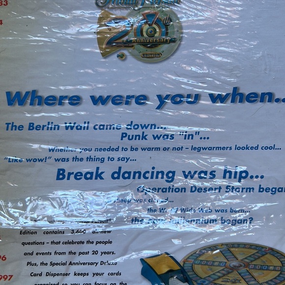 Trivial Pursuit 20th Anniversary - Picture 6 of 6